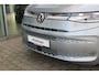 Volkswagen Multivan Bulli L2 eHybrid 245PK DGS Automaat 4MOTION 245 pk | Panoramadak | 19" Velgen | Vis à Vis | Trekhaak | Navi | IQ Travel Assist | Stoelverwarming