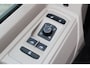 Volkswagen Multivan Bulli L2 eHybrid 245PK DGS Automaat 4MOTION 245 pk | Panoramadak | 19" Velgen | Vis à Vis | Trekhaak | Navi | IQ Travel Assist | Stoelverwarming