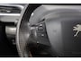 Peugeot 2008 1.2 PureTech GT-line NL AUTO Pano | Trekhaak | Camera | PDC | klimaat control | half ledere bekleding | Cruise control | voorrui