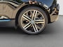 BMW i3 Executive Edition 120Ah 42 kWh SOH 96% | Elektrisch glazen panoramadak | Camera | Stoelverwarming | 20 inch lmv | Full LED | Parkeersensoren |