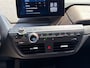 BMW i3 Executive Edition 120Ah 42 kWh SOH 96% | Elektrisch glazen panoramadak | Camera | Stoelverwarming | 20 inch lmv | Full LED | Parkeersensoren |