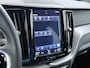 Volvo XC60 T5 251PK Autom. Inscription R-design Trekhaak Navi Ecc Cruise Control Pdc Stoelverwarming Elek.Achterklep Active Bochtenverlichting Lmv Collision Avoidance Road Sign Info Bluetooth
