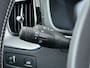 Volvo XC60 T5 251PK Autom. Inscription R-design Trekhaak Navi Ecc Cruise Control Pdc Stoelverwarming Elek.Achterklep Active Bochtenverlichting Lmv Collision Avoidance Road Sign Info Bluetooth
