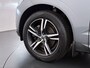 Volvo XC60 T5 251PK Autom. Inscription R-design Trekhaak Navi Ecc Cruise Control Pdc Stoelverwarming Elek.Achterklep Active Bochtenverlichting Lmv Collision Avoidance Road Sign Info Bluetooth