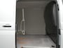 Volkswagen Transporter 2.0 TDI L2H1 Highline AUT 204PK TREKHAAK 2500 KG 3200kg GVW