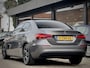 Mercedes-Benz A-klasse 200 AUT7 SOLUTION AMG-LINE LEDER NAVI CAMERA DIGI-DASH LED LMV PDC