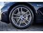 BMW 5-Serie Touring 530e Business Edition Plus | Achteruitrijcamera | Airco (automatisch) | DAB ontvanger