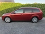 Ford Focus Wagon 1.6 Titanium | Schuifdak | Navi | Autom. Airco | Cruise Control | Half Leer | Sportstoelen | PDC | Privacy Glass | LMV | Stoelverwarming | Nieuwe APK!