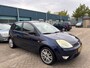 Ford Fiesta 1.4-16V Ambiente | APK | LM Velgen | Airco | Trekhaak | Nieuwe koppeling |