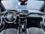 Peugeot e-2008 EV 50kWh 136pk GT I SOH 99% | Navigatie | 18-inch | Full LED | Alcantara | Stoelverwarming/massage | Lage kmstand!