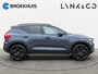 Volvo XC40 B4 Plus Black Edition 360 Camera| Panoramadak | 20" velgen | Extra getint glas | Harman Kardon Audio | Zwart dak | Elektrisch verstelbare stoelen | | Apple Carplay/Android Auto|telefoonintegratie premium | Cruise control adaptief met Stop&Go en stuurhulp | Dodehoekdetectie met correctie