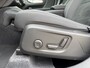 Volvo XC40 B4 Plus Black Edition 360 Camera| Panoramadak | 20" velgen | Extra getint glas | Harman Kardon Audio | Zwart dak | Elektrisch verstelbare stoelen | | Apple Carplay/Android Auto|telefoonintegratie premium | Cruise control adaptief met Stop&Go en stuurhulp | Dodehoekdetectie met correctie