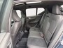 Volvo XC40 B4 Plus Black Edition 360 Camera| Panoramadak | 20" velgen | Extra getint glas | Harman Kardon Audio | Zwart dak | Elektrisch verstelbare stoelen | | Apple Carplay/Android Auto|telefoonintegratie premium | Cruise control adaptief met Stop&Go en stuurhulp | Dodehoekdetectie met correctie