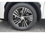 Lynk & Co 08 1.5 Core Business Edition | 200km Hybride | High Beam LED | Panoramadak | 360° Camera | 19 inch velgen | Stoelverwarming | Akoestisch glas | Bestuurdersstoel met geheugen | Sfeerverlichting | Apple Carplay | Dodehoekassistent | Adaptive Cruise Contol | Keyless Entry