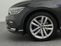 Volkswagen Passat Variant Highline 1.4 TSI PHEV GTE 218 PK | LED Matrix IQ | Trekhaak | Achteruitrijcamera | Dodehoek Assist | Navigatie | Elektrische achterklep |