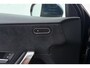 Mercedes-Benz A-klasse 180 Business Solution AMG-Line | Panoramadak | Stoelverwarming | Climate Control | Dealer Ond. | CarPlay |