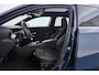 Mercedes-Benz A-klasse 180 Business Solution AMG-Line | Panoramadak | Stoelverwarming | Climate Control | Dealer Ond. | CarPlay |