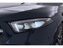 Mercedes-Benz A-klasse 180 Business Solution AMG-Line | Panoramadak | Stoelverwarming | Climate Control | Dealer Ond. | CarPlay |