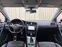 Volkswagen Golf 1.4 TSI ACT Highline R-Line / Org.NL! / Xenon / Adapt Cruise / Stoelmassage / 1/2 Leder / Stoelverwarming / Camera / 19'' LMV