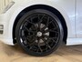 Volkswagen Golf 1.4 TSI ACT Highline R-Line / Org.NL! / Xenon / Adapt Cruise / Stoelmassage / 1/2 Leder / Stoelverwarming / Camera / 19'' LMV