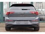 Volkswagen Golf Life Edition eHybrid Inclusief €2000,- inruilvoordeel | Trekhaak, elektrisch uitklapbaar | 'App-Connect' draadloze smartphone integratie | Achterbank in ongelijke delen neerklapbaar incl. middenarmsteun en doorlaadmogelijkheid | Afstandscontrolesysteem (Front Assist)