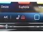 Volkswagen Golf Life Edition eHybrid | 'App-Connect' draadloze smartphone integratie | Achterbank in ongelijke delen neerklapbaar incl. middenarmsteun en doorlaadmogelijkheid | Achterlichten LED