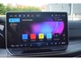 Volkswagen Golf Life Edition eHybrid | 'App-Connect' draadloze smartphone integratie | Achterbank in ongelijke delen neerklapbaar incl. middenarmsteun en doorlaadmogelijkheid | Achterlichten LED