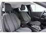 Peugeot e-208 EV Allure 50 kWh | Stoelverwarming | SOH 90.5%| Apple Carplay / Android auto