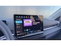 Volkswagen T-Roc Life First Edition Inclusief €2000,- inruilvoordeel | 'App-Connect' draadloze smartphone integratie | Automatische afstandsregeling (Adaptive Cruise Control) | Buitenspiegels elektrisch instel-, verwarm- en inklapbaar
