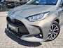 Toyota Yaris 1.5 Hybrid Dynamic | Navi | HUD | Half Leder | Stuurverwarming