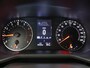 Renault Clio 100pk TCe Zen | Dealer onderhouden | Airco | Navigatie | Parkeersensoren achter | Apple Carplay/Android Auto | LED verlichting |