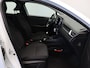 Renault Clio 100pk TCe Zen | Dealer onderhouden | Airco | Navigatie | Parkeersensoren achter | Apple Carplay/Android Auto | LED verlichting |