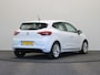 Renault Clio 100pk TCe Zen | Dealer onderhouden | Airco | Navigatie | Parkeersensoren achter | Apple Carplay/Android Auto | LED verlichting |