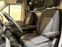 Volkswagen Crafter 35 2.0 TDI L3H2 140 PK / Euro 6 / 3.000 KG Trekgewicht / Airco / Camera / Carplay