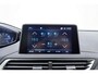 Peugeot 3008 1.2 Turbo GT Line Automaat 130pk | Trekhaak | Navigatie| elektrische Achterklep | Cruise control