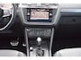 Volkswagen Tiguan 1.5 TSI ACT R-Line | TREKHAAK | CAMERA | STOELVERWARMING | NAP | PANORAMADAK