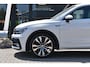 Volkswagen Tiguan 1.5 TSI ACT R-Line | TREKHAAK | CAMERA | STOELVERWARMING | NAP | PANORAMADAK