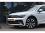 Volkswagen Tiguan 1.5 TSI ACT R-Line | TREKHAAK | CAMERA | STOELVERWARMING | NAP | PANORAMADAK