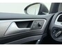 Volkswagen Golf 1.0 TSI Comfortline LM velgen | Parkeersensoren | Climate control | Navigatie