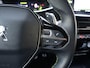 Peugeot 2008 SUV GT Pack PureTech 155pk EAT8 automaat, Rijklaarprijs, Panoramisch schuifdak FOCAL HiFi Trekhaak