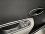 Renault Clio 1.2-16V Business Line Trekhaak! | Airco | Audio-navigatiesysteem | Isofix-bevestigingspunten voor kinderzitjes