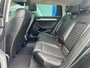 Volkswagen Passat Variant 1.8 TSI Business Edition R 180pk Automaat / Schuifdak / Leder / Trekhaak
