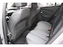 Peugeot 2008 1.2 100PK ALLURE | DRAADLOZE APPLE CARPLAY/ANDROID AUTO | ACHTERUITRIJ CAMERA | PARKEERSENSOREN VOOR EN ACHTER | NAVIGATIE | CLIMATE CONTROL | LICHTMETALEN VELGEN 17" | LED KOPLAMPEN |