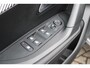 Peugeot 2008 1.2 100PK ALLURE | DRAADLOZE APPLE CARPLAY/ANDROID AUTO | ACHTERUITRIJ CAMERA | PARKEERSENSOREN VOOR EN ACHTER | NAVIGATIE | CLIMATE CONTROL | LICHTMETALEN VELGEN 17" | LED KOPLAMPEN |