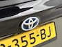 Toyota Yaris 1.5 Hybrid Dynamic | NIEUW GELEVERD & ONDERHOUDEN | 1e Eigenaar | Navigatie | Unieke Kleur | Onderweg-naar-dealer