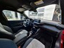 Peugeot e-2008 EV GT 50 kWh | SOH 93,8% | Navigatie/Apple Carplay / Android Auto | LM Velgen 17" | Voorstoelen Verwarmd | Cruise Control | Achteruitrijcamera |