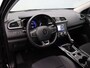 Renault Kadjar 140pk TCe Intens | Dealer onderhouden | Trekhaak | Voorstoelen verwarmd | Climate control | Parkeersensoren voor en achter |