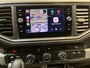 Volkswagen Crafter 35 2.0 TDI L3H3 140 PK Automaat / Euro 6 / Trekhaak 3.000 KG / Airco / Cruise Control / CarPlay / PDC / Navigatie / 3-Zits / 69.000 KM !!