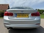 BMW 3-Serie 330e Centennial High Executive Automaat / 1e Eigenaar / Schuifdak / HUD / Sport-Leder / Camera / Navi / Clima / PDC /