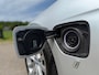 BMW 3-Serie 330e Centennial High Executive Automaat / 1e Eigenaar / Schuifdak / HUD / Sport-Leder / Camera / Navi / Clima / PDC /